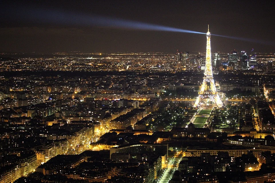 Chci letět do Paříže!